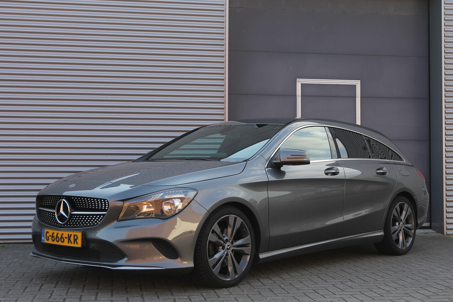 Mercedes-Benz CLA-klasse Shooting Brake - 200 d Business Solution I AUTOMAAT I CARPLAY I NAVI - AutoWereld.nl