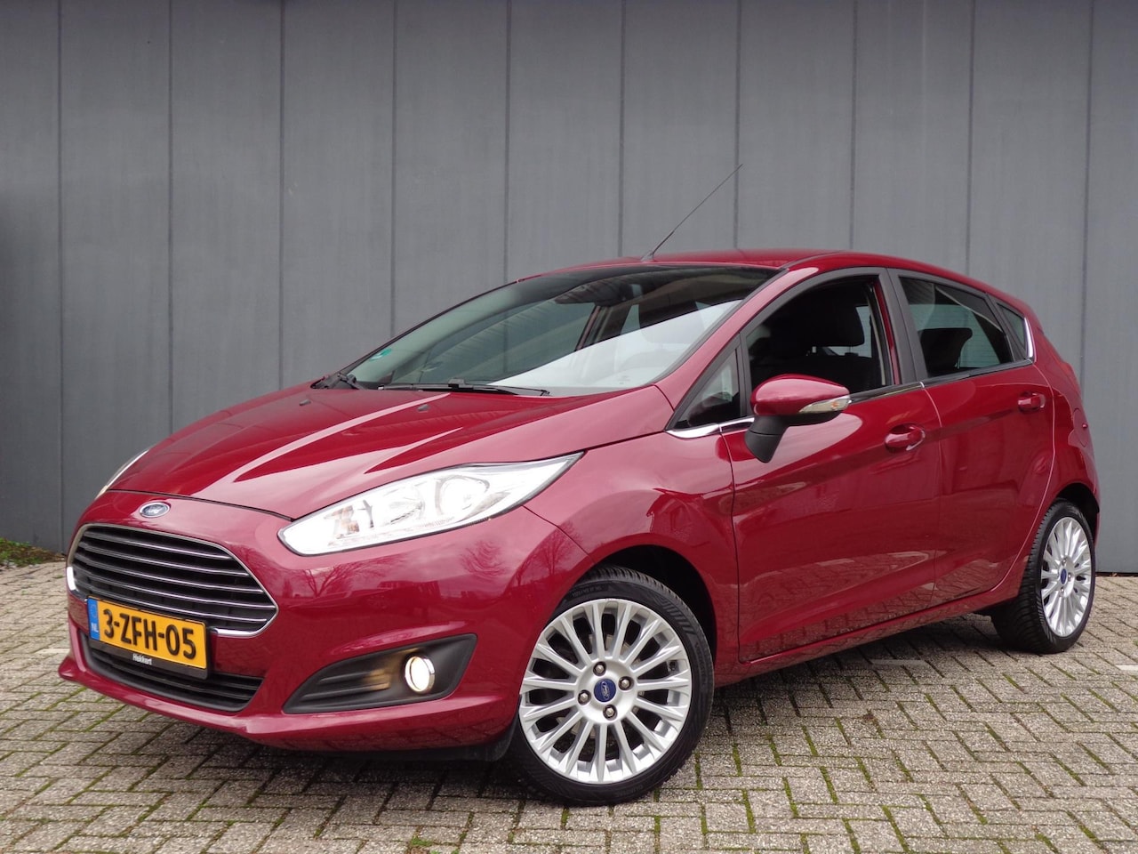 Ford Fiesta - 1.0i EcoBoost Titanium X-Pack Dealer Onderhouden - AutoWereld.nl