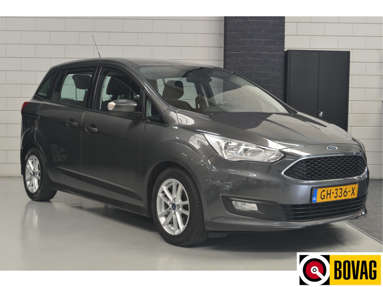 Ford Grand C-Max - 1.0 Trend // AIRCO // CRUISE // TREKHAAK // NAVI // - AutoWereld.nl