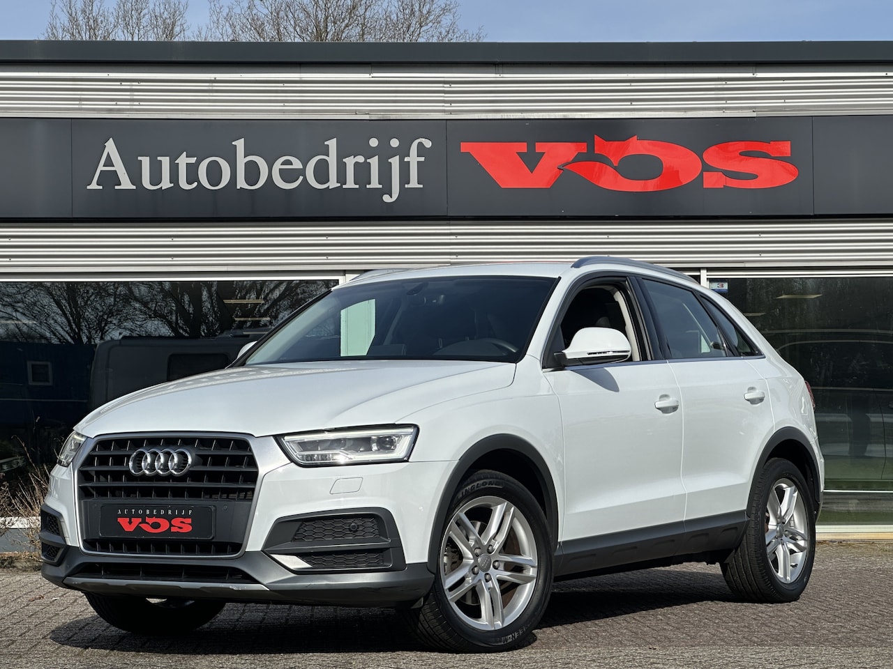 Audi Q3 - 1.4 TFSI CoD | LED | Navi | Cruise | Stoelverwarming - AutoWereld.nl