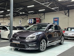 Volkswagen Golf - 1.4 TSI 125PK 5-Deurs PANODAK Xenon NAVI PRO