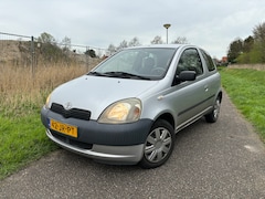 Toyota Yaris - 1.0 VVT-i