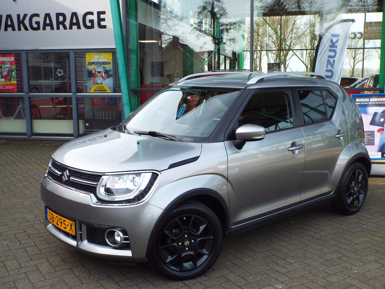 Suzuki Ignis - 1.2 Stijl | Automaat | Achteruitrijcamera | Cruise Control | Navigatie | - AutoWereld.nl