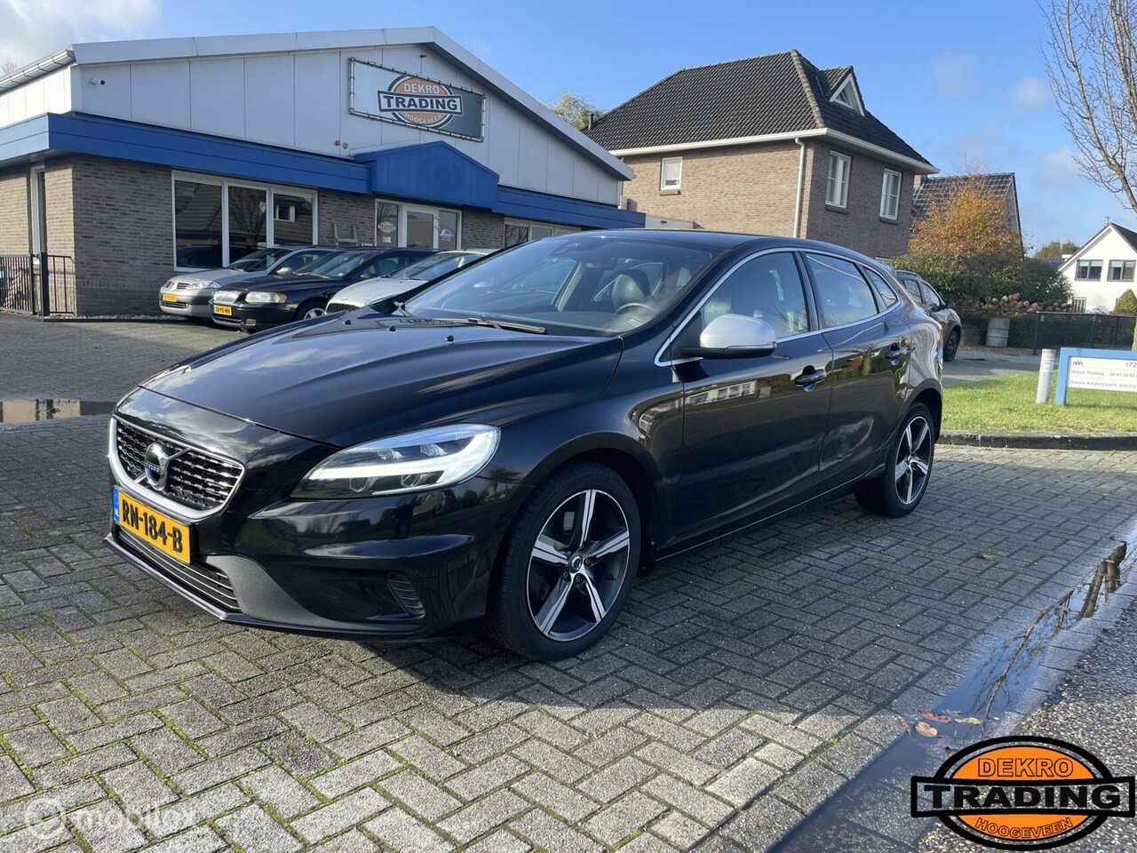 Volvo V40 - 2.0 T4 R-Design 2018 Btw auto - AutoWereld.nl