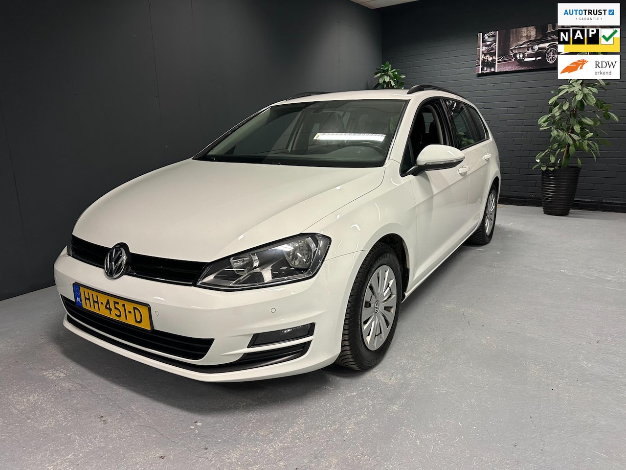 Volkswagen Golf Variant - 1.6 TDI DEC-2015 Navi NAP DSG Automaat Trekhaak. - AutoWereld.nl