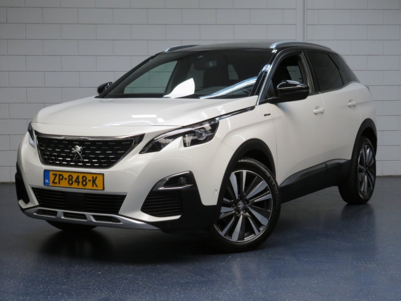 Peugeot 3008 - 1.2 PureTech GT Line 1.2 PureTech GT Line - AutoWereld.nl