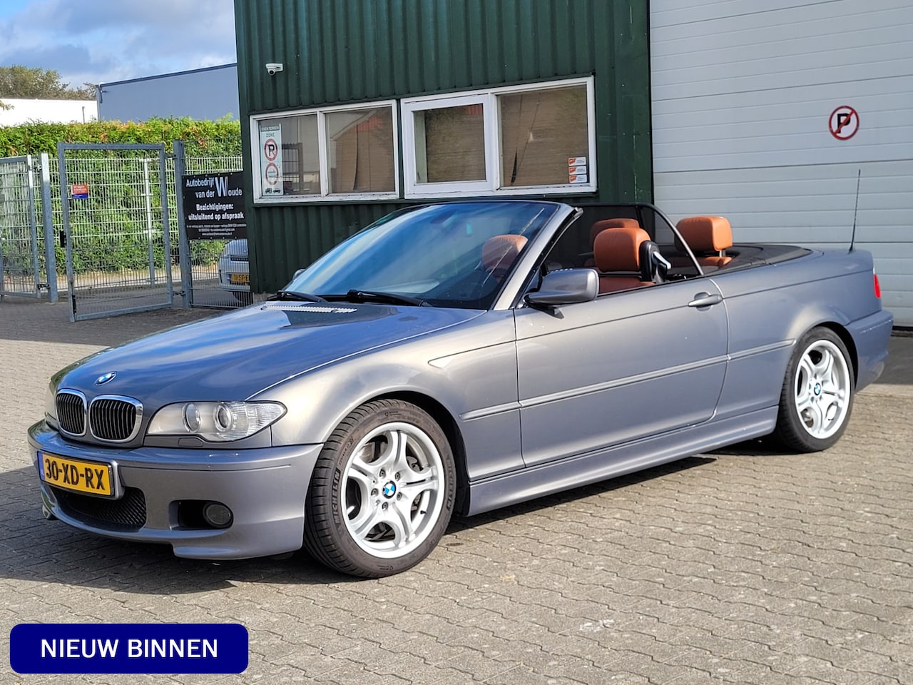 BMW 3-serie Cabrio - 330Ci Special Executive Individual - AutoWereld.nl