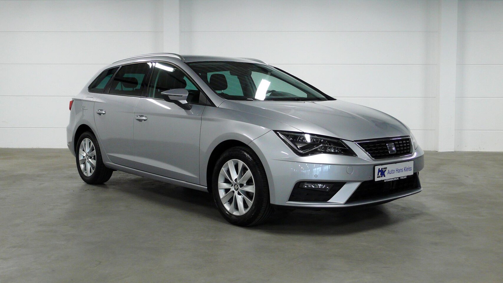 Seat Leon Sportstourer - 1.0 TSI Style | LED | Navi | Carplay - AutoWereld.nl