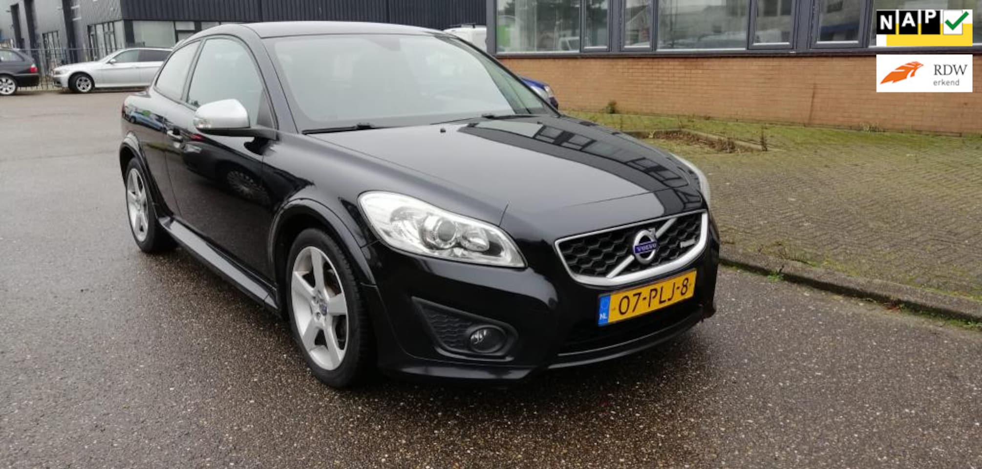 Volvo C30 - 1.6 D2 R-Edition. Nette Auto, Leer, Nap, Klima, Luxe Uitvoering. - AutoWereld.nl