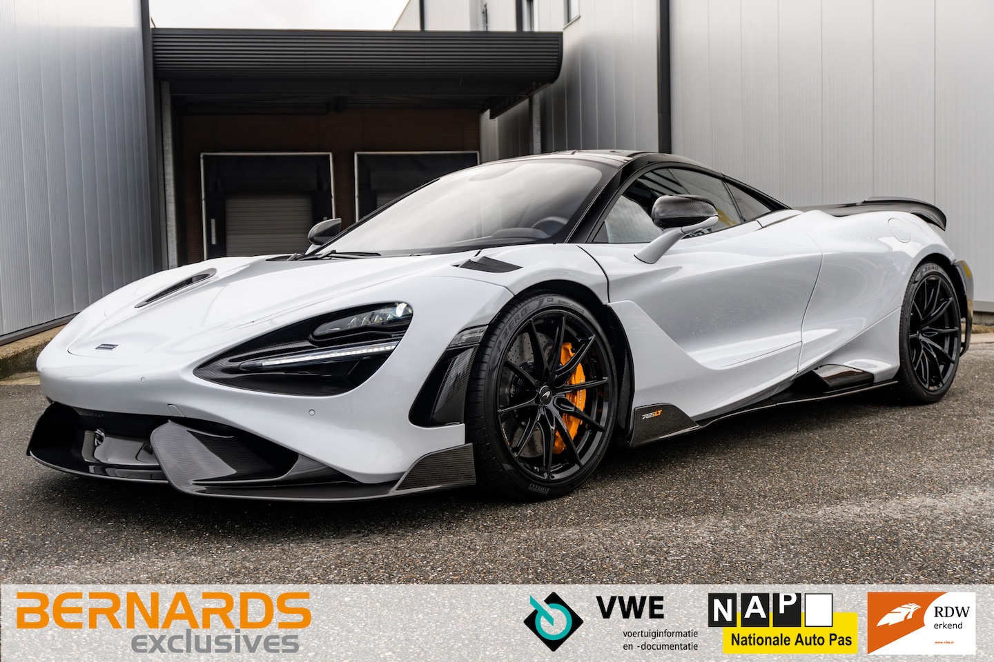 McLaren 765LT - 4.0 V8 - MSO Cirrus Grey - AutoWereld.nl