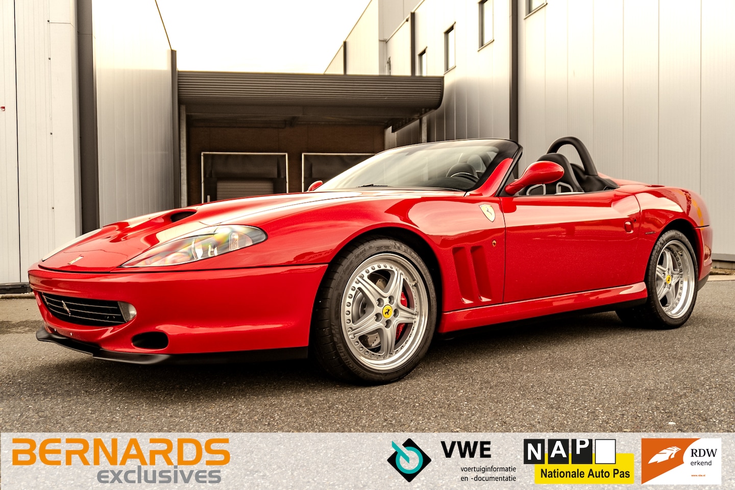 Ferrari 550 - Barchetta Pininfarina - Rosso Corsa - 1 of 448 - AutoWereld.nl