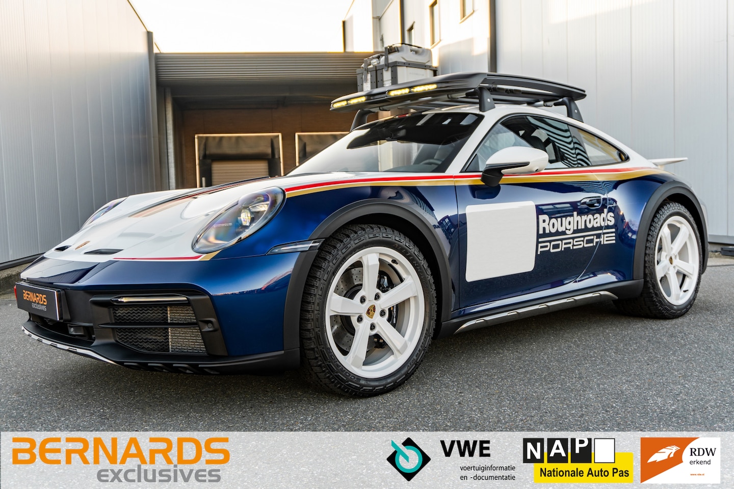 Porsche 911 - (992) 3.0 Dakar Roughroads Rally - 1 of 2500 - AutoWereld.nl