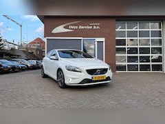 Volvo V40 - 1.6 T4 R-Design