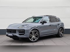 Porsche Cayenne - 3.0 E-Hybrid Facelift | Panoramadak | Head-up | BOSE Sound | Trekhaak | Matrix LED | Stuur