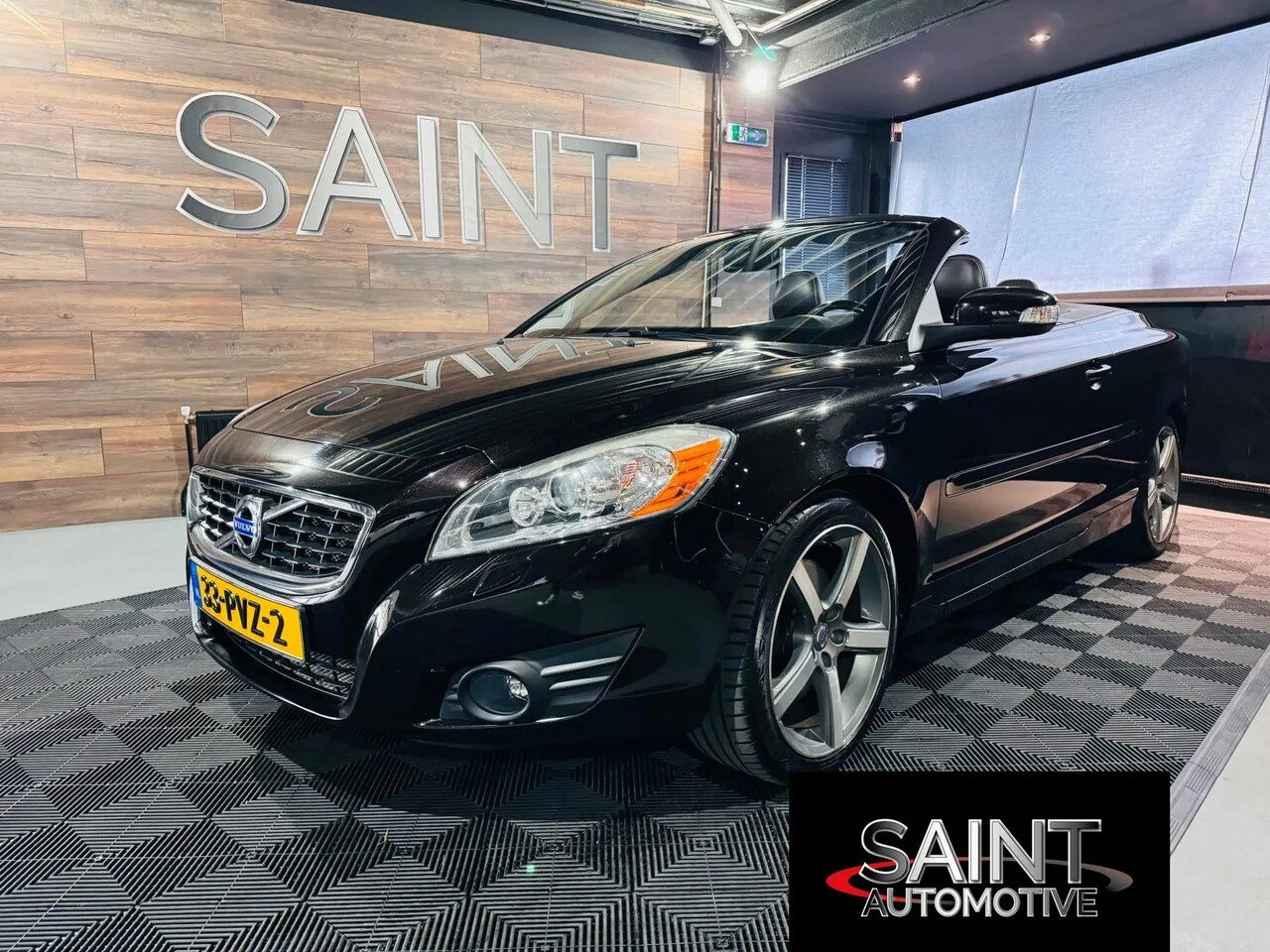 Volvo C70 Convertible - 2.5 T5 Momentum 2.5 T5 Momentum - AutoWereld.nl