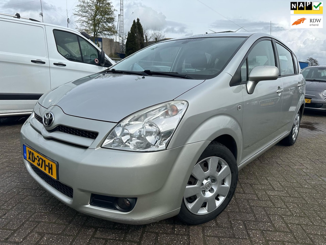 Toyota Verso - 1.8 VVT-i Terra 7p. Automaat - AutoWereld.nl