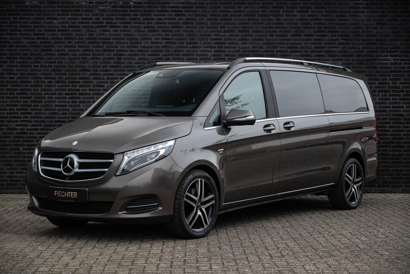 Mercedes Benz V Klasse 250 Bluetec Extra Lang Avantgarde Edition 2015 Diesel Occasion Te Koop 0063