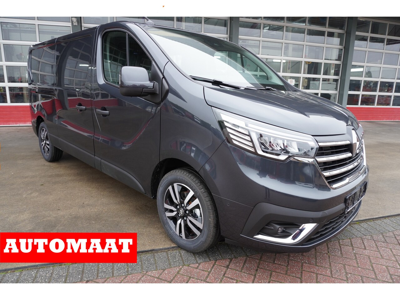 Renault Trafic - 2.0 dCi 170PK T30 L2H1 Luxe Automaat Schuifdeur L/R nr. V168 | Climate | Adapt. Cruise | N - AutoWereld.nl