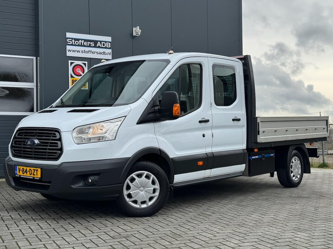 Ford Transit - 350 2.0 TDCI 131pk L3 Pick-up Dubbel Cabine 6-Pers | Airco | Navi | Cruise | Bluetooth | R - AutoWereld.nl