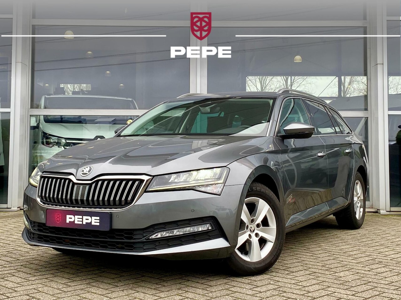 Skoda Superb Combi - 2.0 TDI Business Edition Plus 2.0 TDI Business Edition Plus|ACC| - AutoWereld.nl