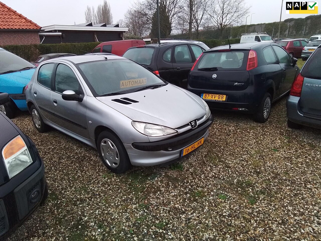 Peugeot 206 - 1.6-16V XT automaat Airco 5 DRS Zeer Lux.s - AutoWereld.nl