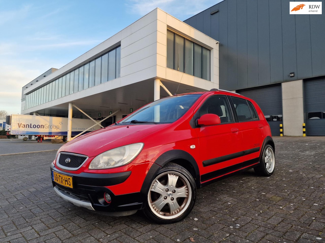 Hyundai Getz - 1.4i Cross AIRCO TREKHAAK 2 X SLEUTELS - AutoWereld.nl