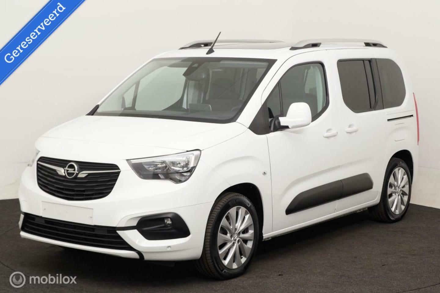 Opel Combo Life - LIFE 130 THP VOLAUTOMAAT-PANODAK - AutoWereld.nl