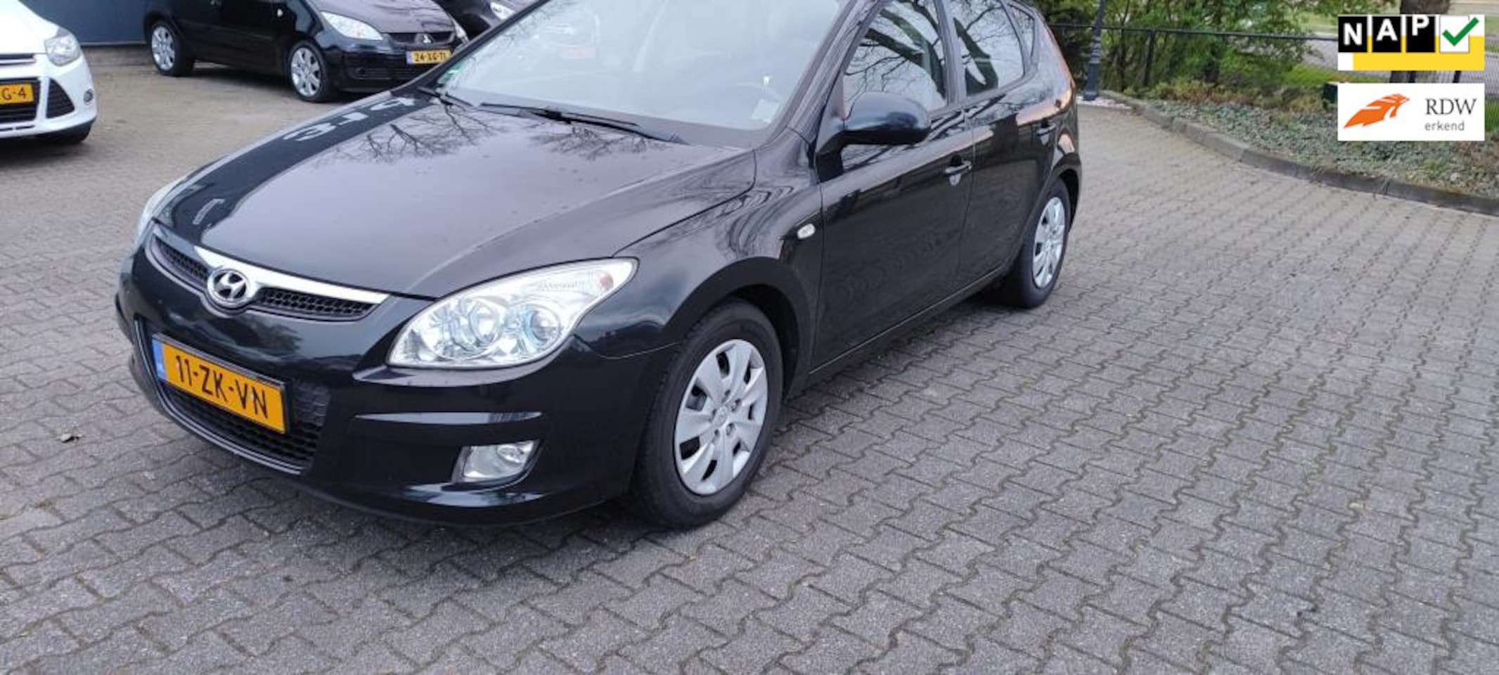 Hyundai i30 - 1.6i Dynamic bj 2008 airco/navi - AutoWereld.nl