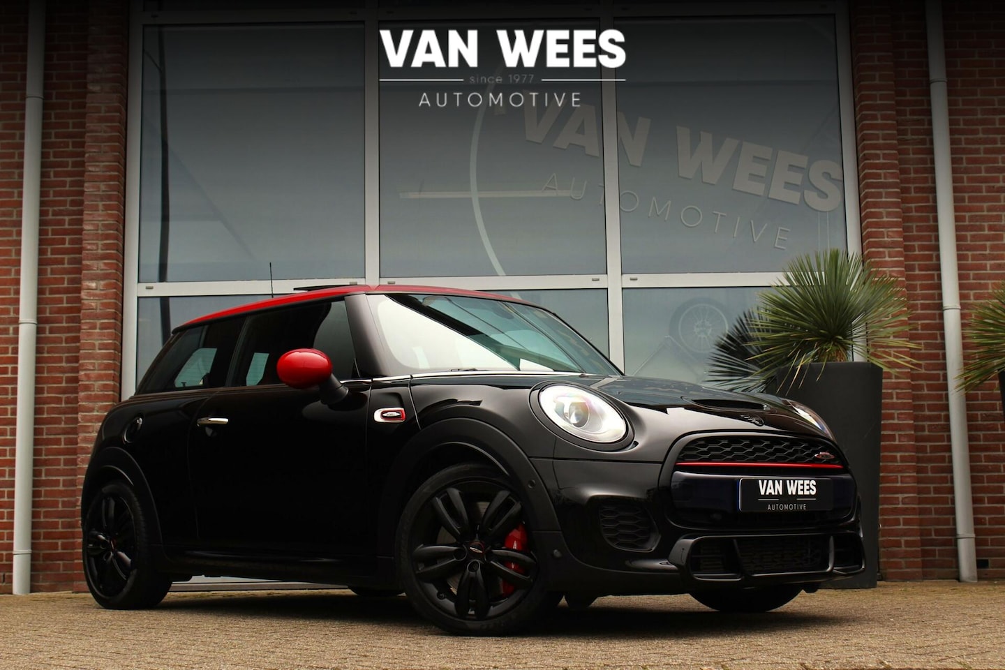 MINI John Cooper Works - 2.0 F56 John Cooper Works Chili | 231 pk | Sport | Automaat | ➡️ Mini Mini 2.0 F56 John Co - AutoWereld.nl