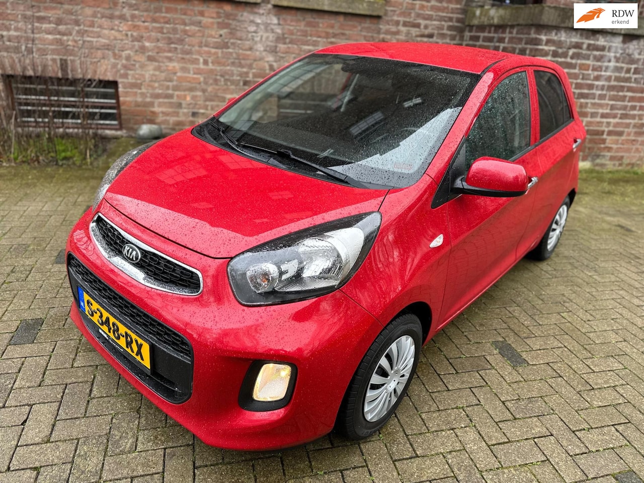 Kia Picanto - 1.0 CVVT DynamicLine Keurige Occasion - AutoWereld.nl