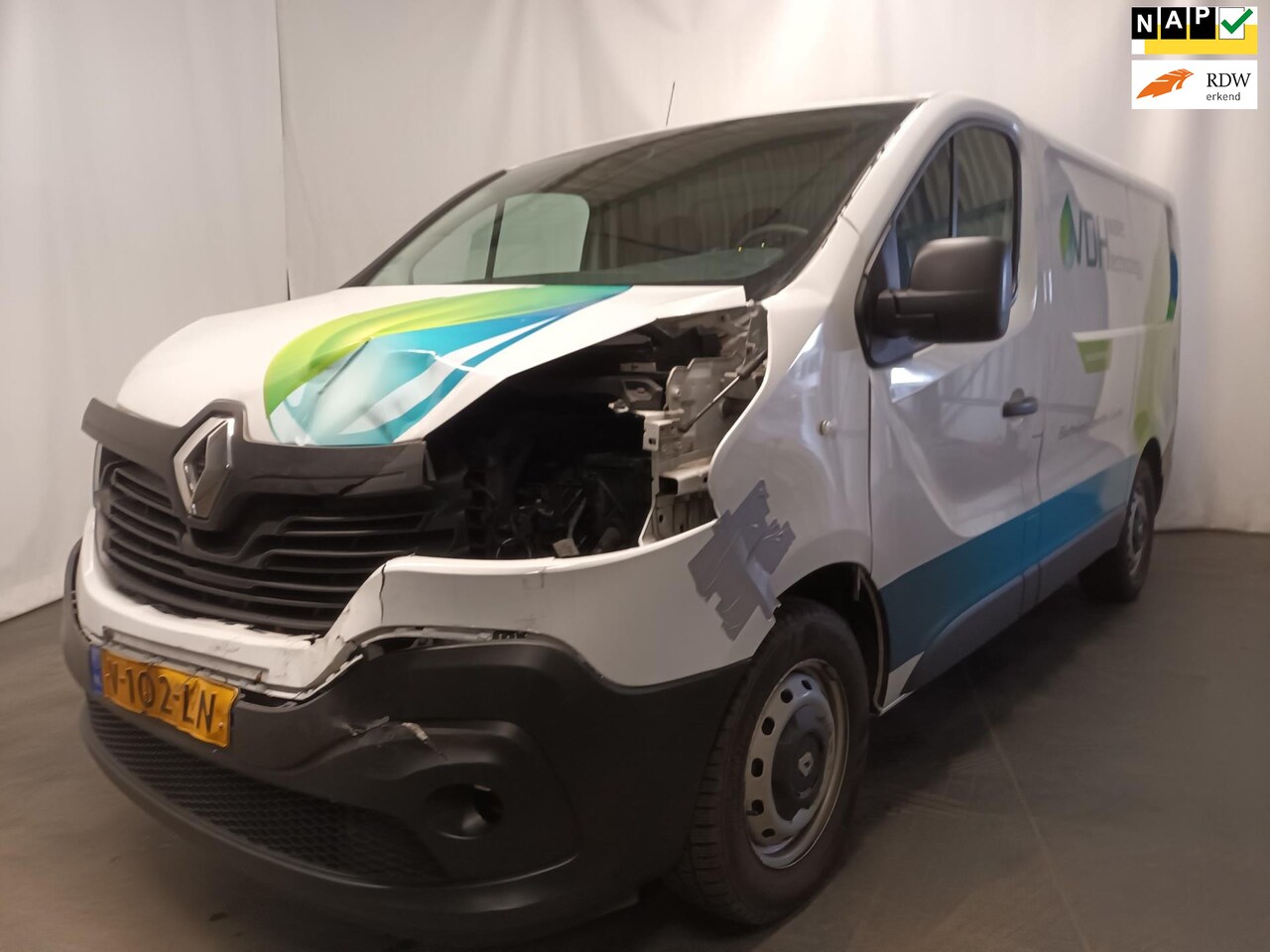 Renault Trafic - 1.6 dCi T29 L1H1 Luxe Energy - Frontschade - BTW - AutoWereld.nl