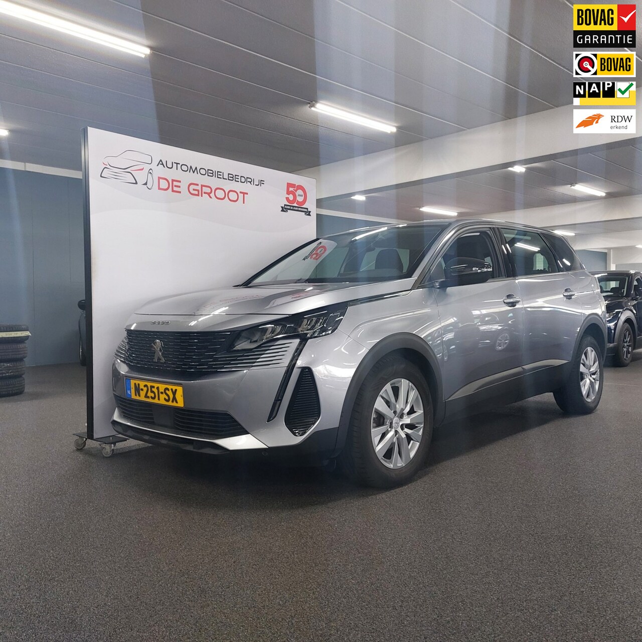 Peugeot 5008 - 1.2 PureTech Active Pack Business-7 persoons - AutoWereld.nl