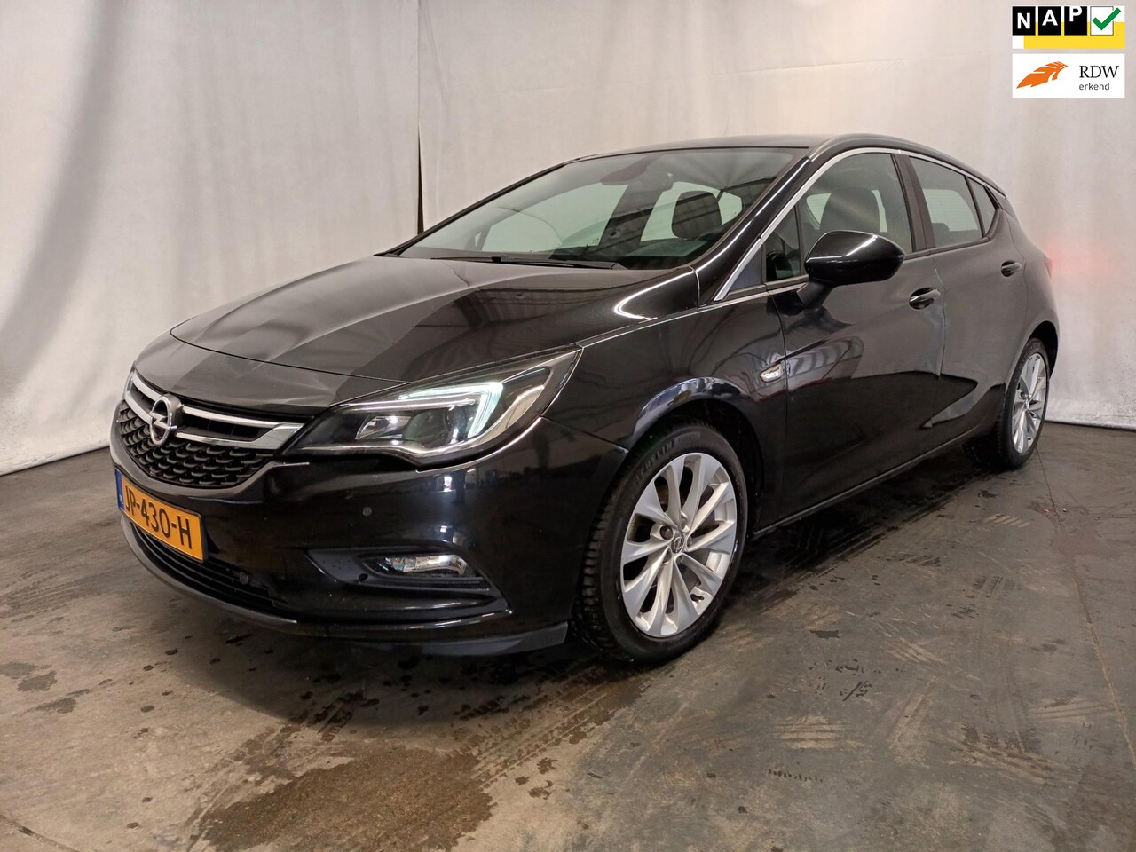 Opel Astra - 1.0 Business+ - Parkeersensor - Cruise Control - Winterbanden - AutoWereld.nl