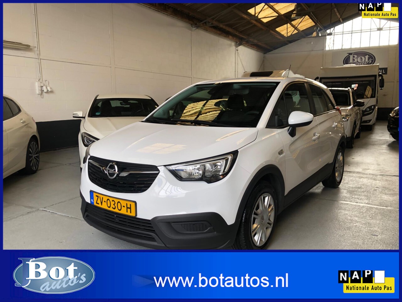 Opel Crossland X - 1.2 Edition / 1E EIGENAAR / NAVIGATIE / AIRCO / CRUISE CONTROL / TREKHAAK / NL-AUTO / HOGE - AutoWereld.nl