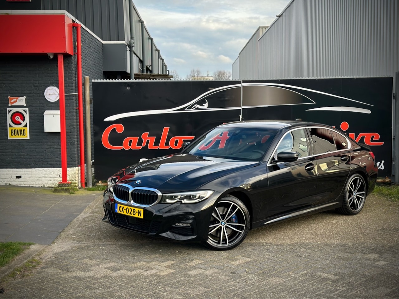 BMW 3-serie - 330i M-SPORT HEADUP|CAMERA|SPORTLEER NAP - AutoWereld.nl