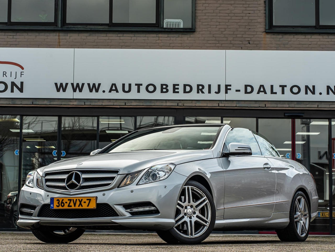 Mercedes-Benz E-klasse Cabrio - 200 CGI Avantgarde CABRIO AMG STYLE / NL-AUTO / LAGE KM! - AutoWereld.nl