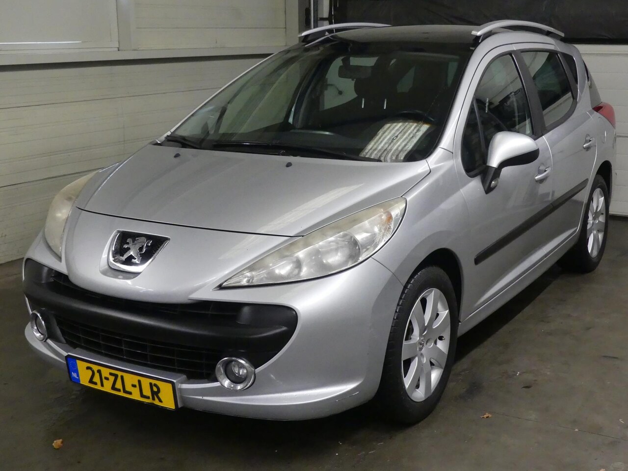 Peugeot 207 SW - 1.6 VTi XS - Mooie auto - Nieuwe APK - Airco - AutoWereld.nl