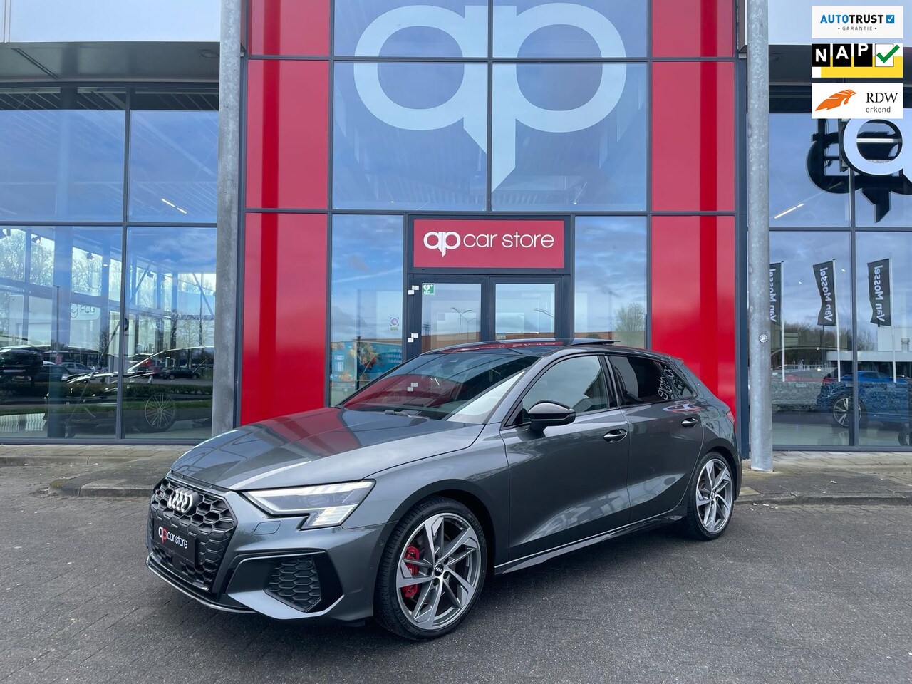 Audi A3 Sportback - 2.0 TFSI S3 quattro Panorama Bang & Olufsen Head-Up display - AutoWereld.nl