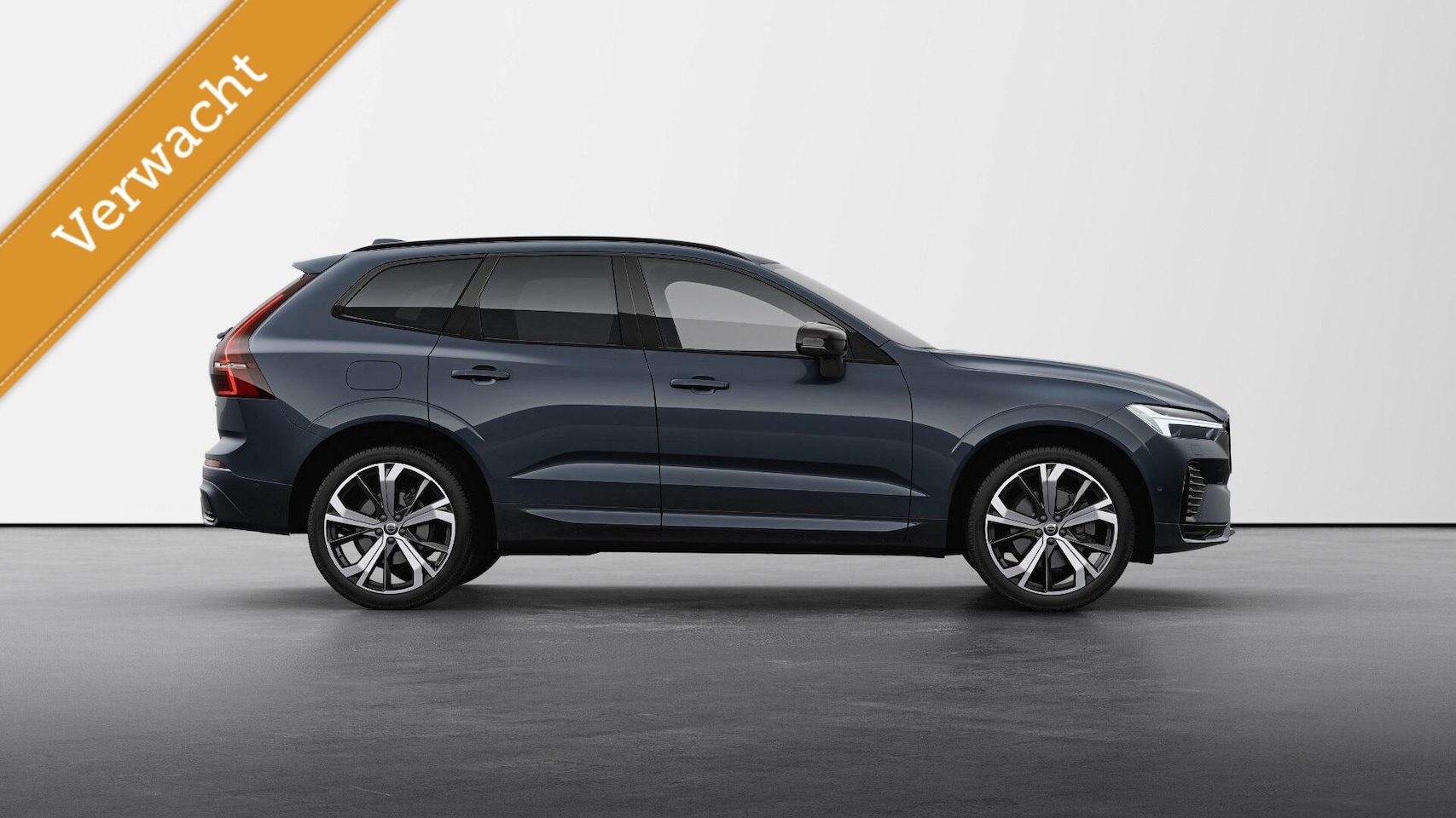 Volvo XC60 - | Recharge T6 AWD Ultra Dark | MY2025 | Full Option | Luchtvering | Massagestoelen met ver - AutoWereld.nl