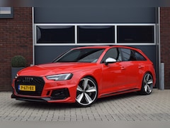 Audi RS4 - 2.9 TFSI 450pk Quattro Keramisch - Pano - HUD