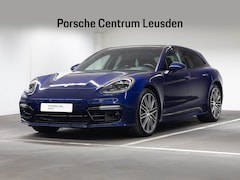 Porsche Panamera Sport Turismo - 4 E-Hybrid