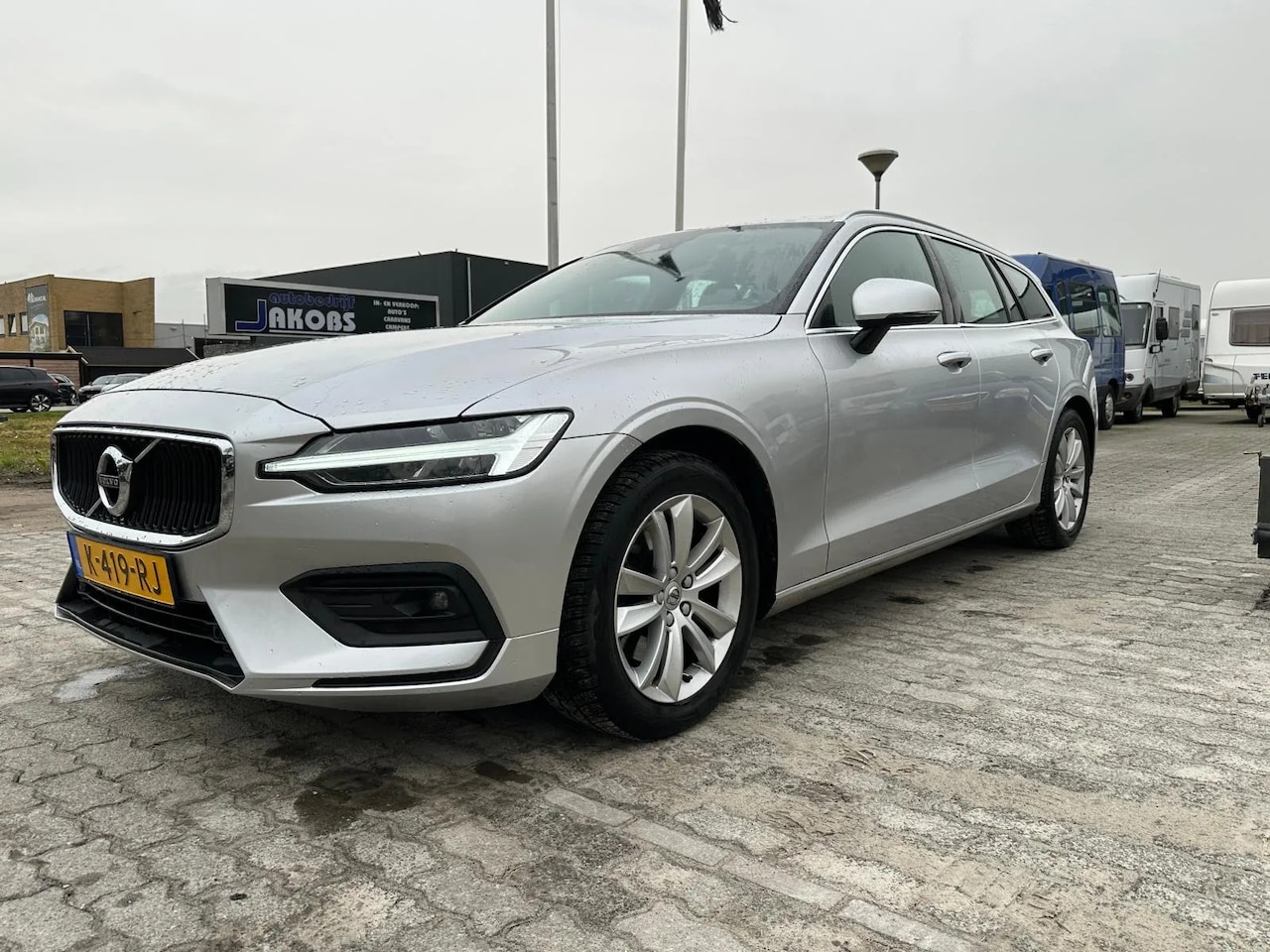 Volvo V60 - 2.0 B3 Business Pro 2.0 B3 Business Pro - AutoWereld.nl