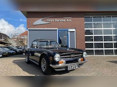 Triumph TR6 - Soft Top - IN PRIJS VERLAAGD