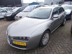 Alfa Romeo 159 Sportwagon - 1.9 JTS Distinctive