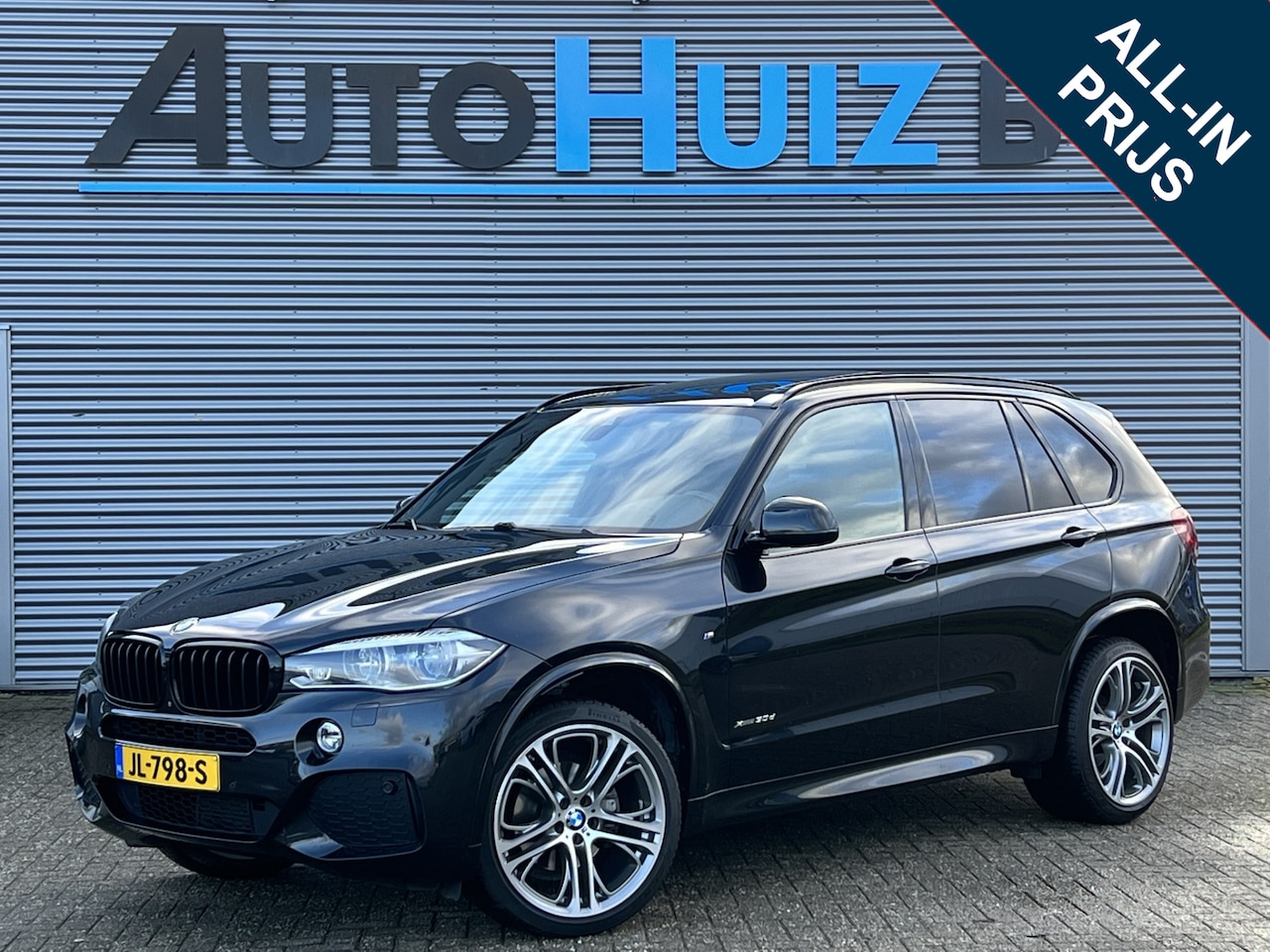 BMW X5 - xDrive30d High Executive M Sport LED Panoramadak Trekhaak Comfortstoelen 360 Camera Head-U - AutoWereld.nl