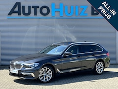 BMW 5-serie Touring - 530i Automaat Executive Luxury Line Panoramadak LED Stoelverwarming 18 Inch Lederen interi