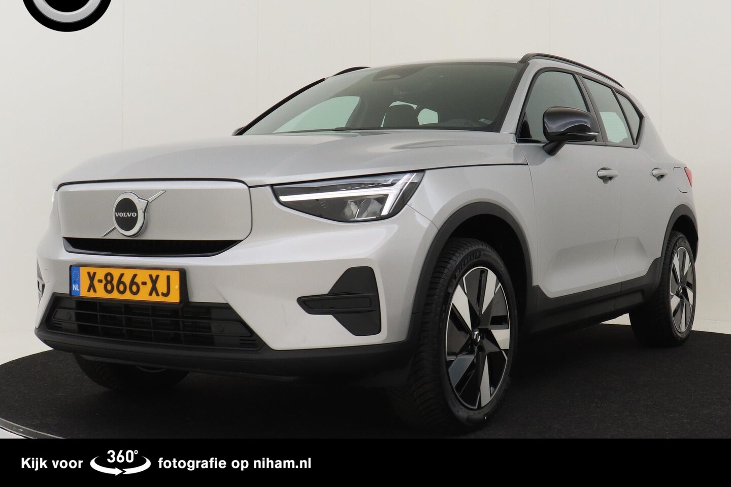 Volvo XC40 - SINGLE MOTOR ESSENTIAL 69 kWh -CAMERA|CRUISE|DAB|CARPLAY|19" - AutoWereld.nl