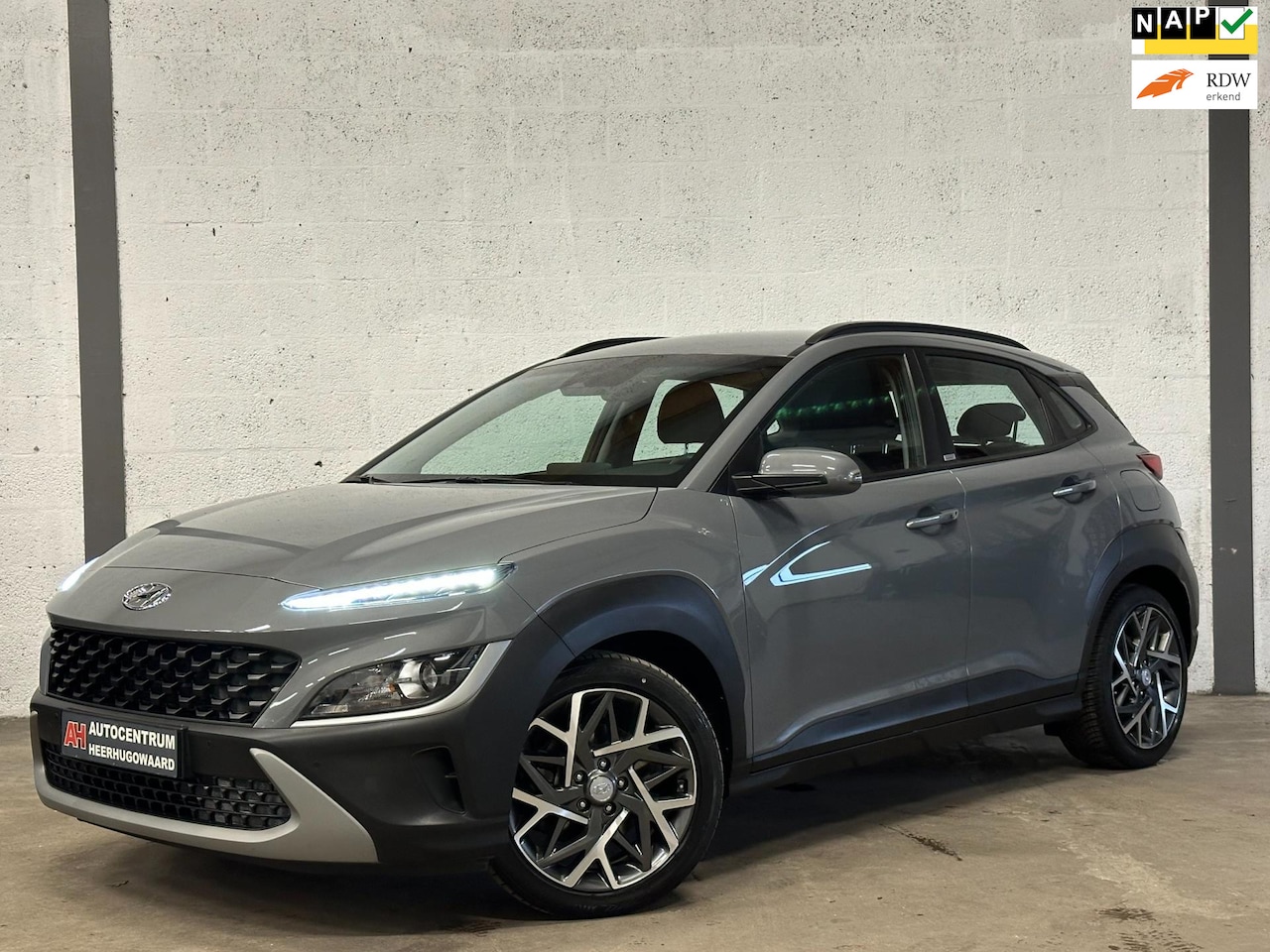 Hyundai Kona - 1.6 GDI HEV Premium Navi|DigitaalCockpit|Cruise|Dealer Onderhouden !! - AutoWereld.nl