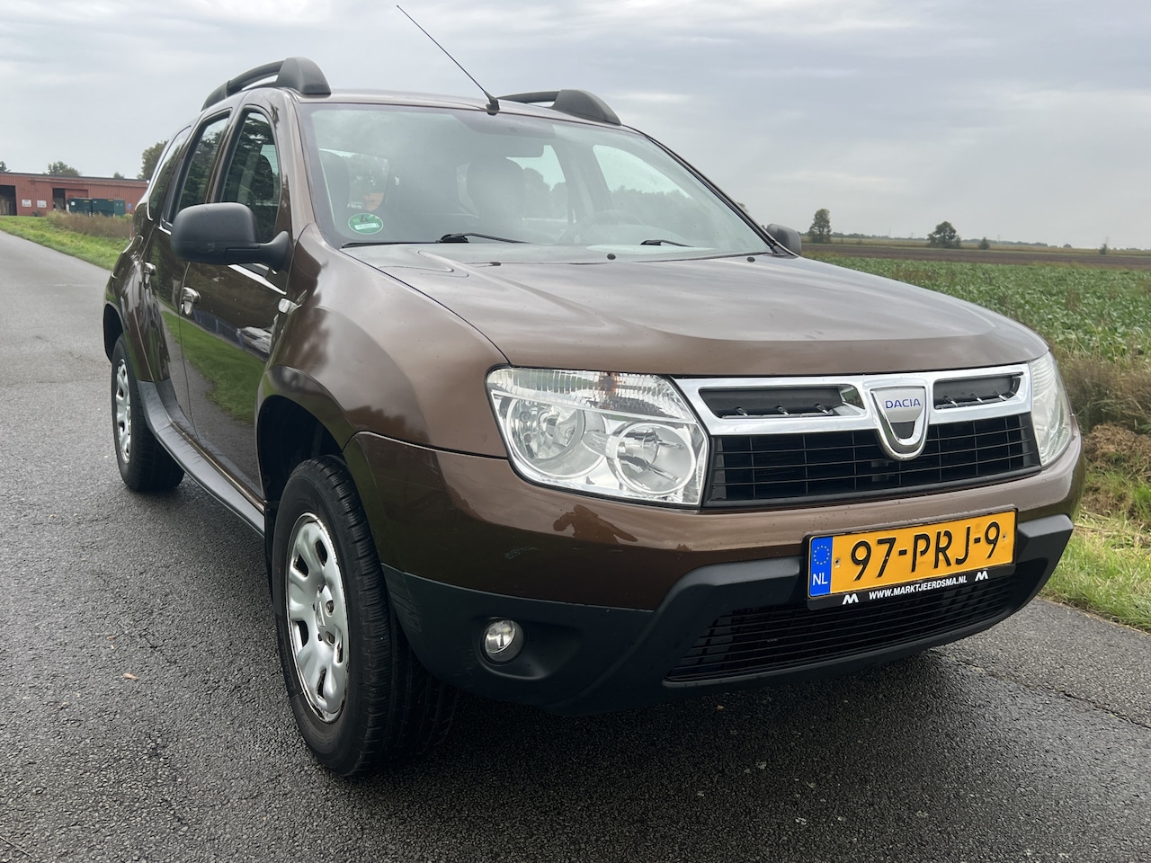 Dacia Duster - 1.6 Lauréate 2wd Airco / LPG-G3! - AutoWereld.nl