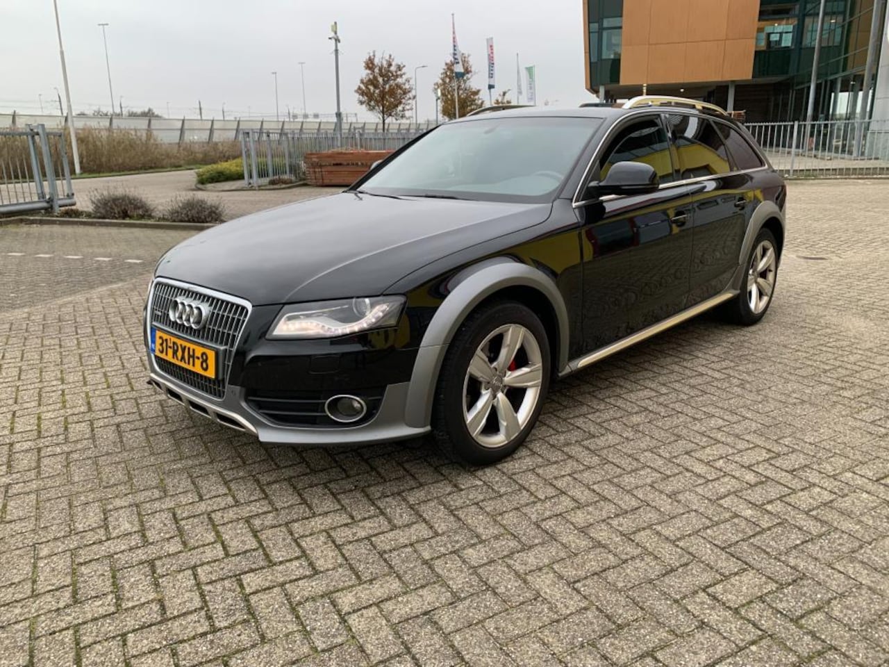 Audi A4 allroad quattro - 2.0 TFSI Aut Zwart Airco Cruise Navi - AutoWereld.nl